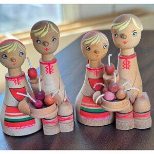 Vintage 1973 Pair of Russian Wooden Folk Art Dolls "Cherry" Original Label
